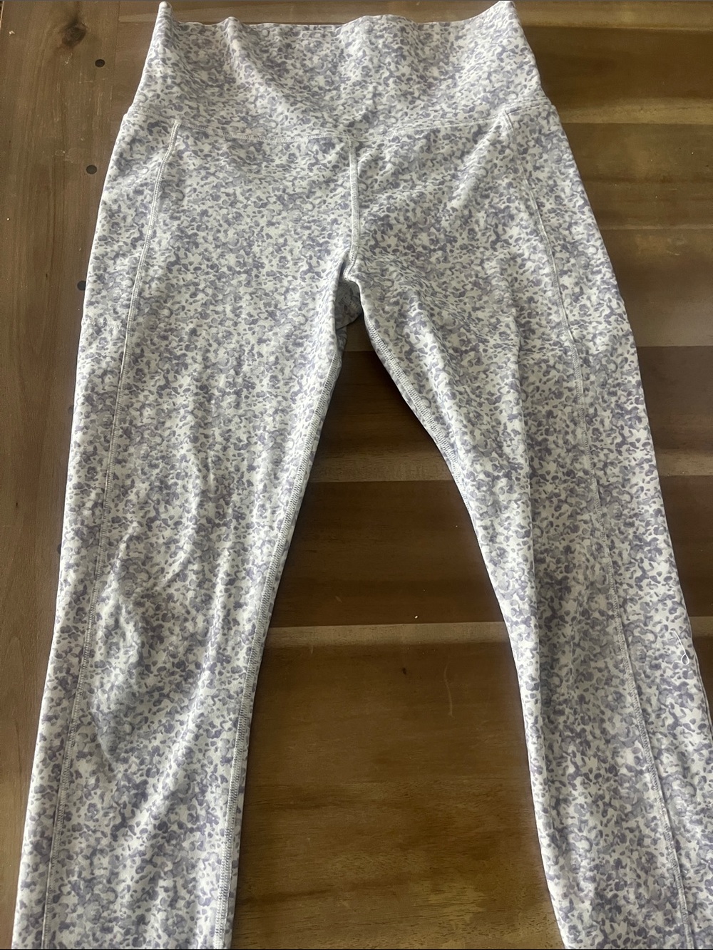 Vuori Lavender-Print High-Rise Leggings